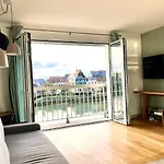 Arlettetrouville 40m2, 2 Pieces Hyper Centre Vue Pour 4 Personnes Avec Bebe, Arlette ! Apartment *