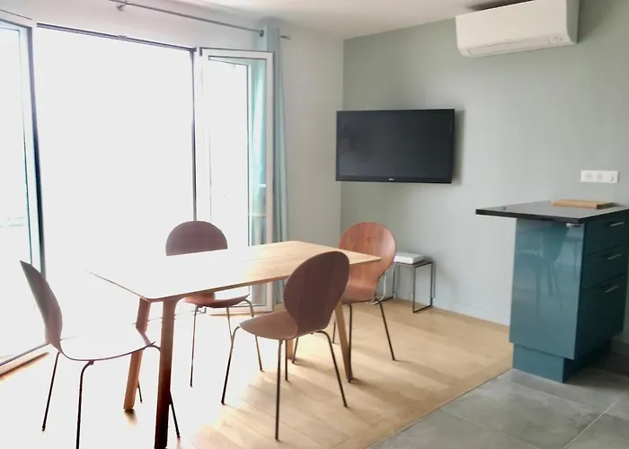 Arlettetrouville 40m2, 2 Pieces Hyper Centre Vue Pour 4 Personnes Avec Bebe, Arlette !