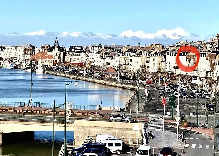 Διαμέρισμα Arlettetrouville 40m2, 2 Pieces Hyper Centre Vue Pour 4 Personnes Avec Bebe, Arlette !