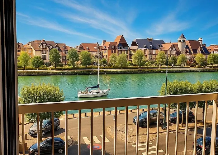 Agarrusrentals 40m2, 2 Pieces Hyper Centre Vue Pour 4 Personnes Avec Bebe, Arlette !